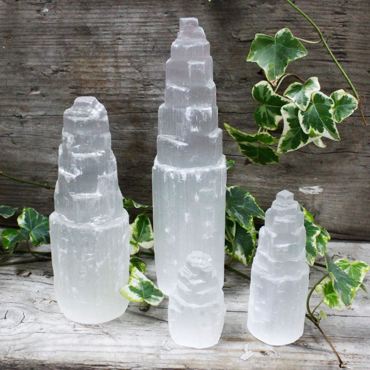 Natural Selenite Tower - 15 cm